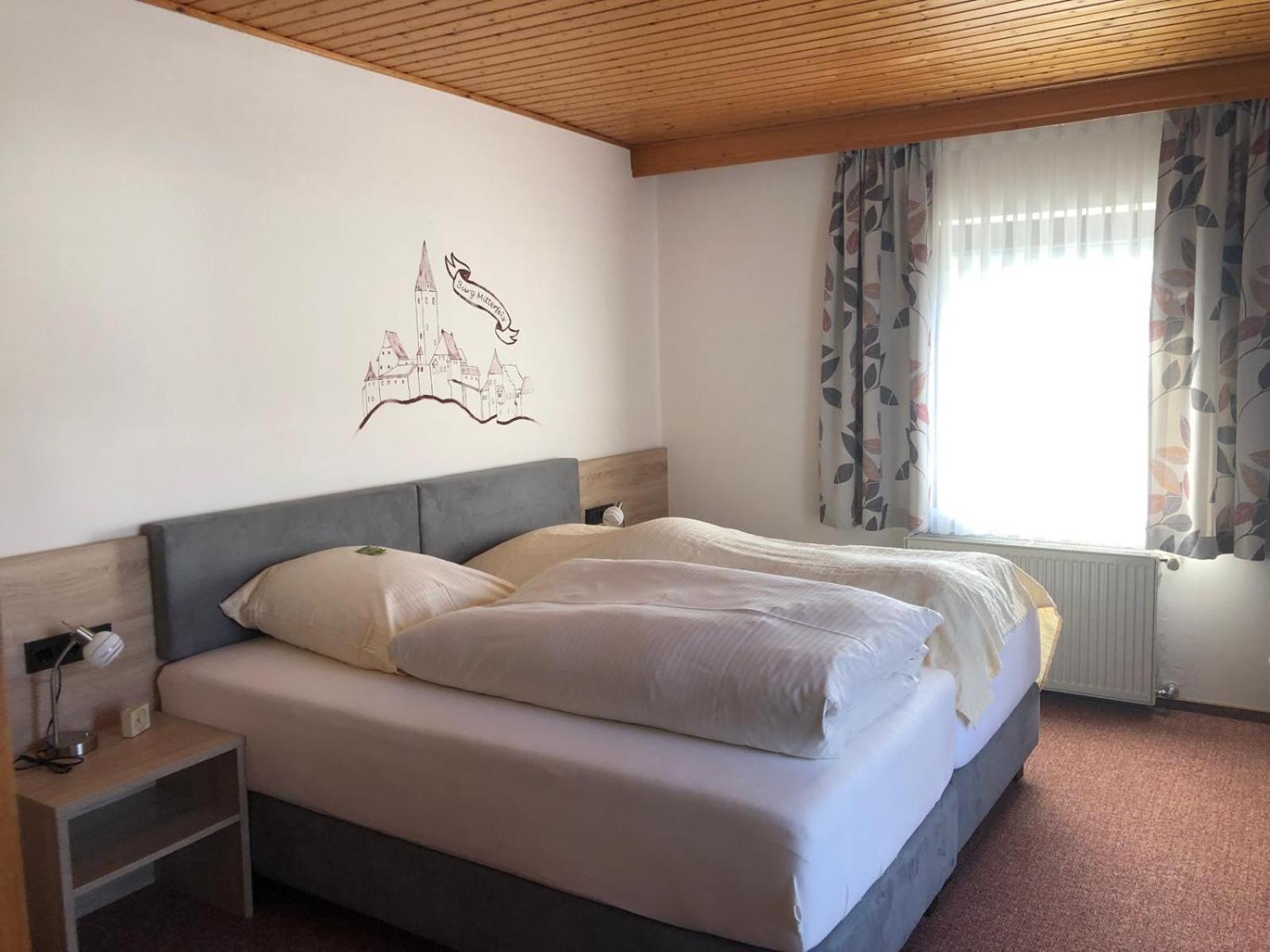Landgasthof Fischer Veri Mitterfels Bagian luar foto