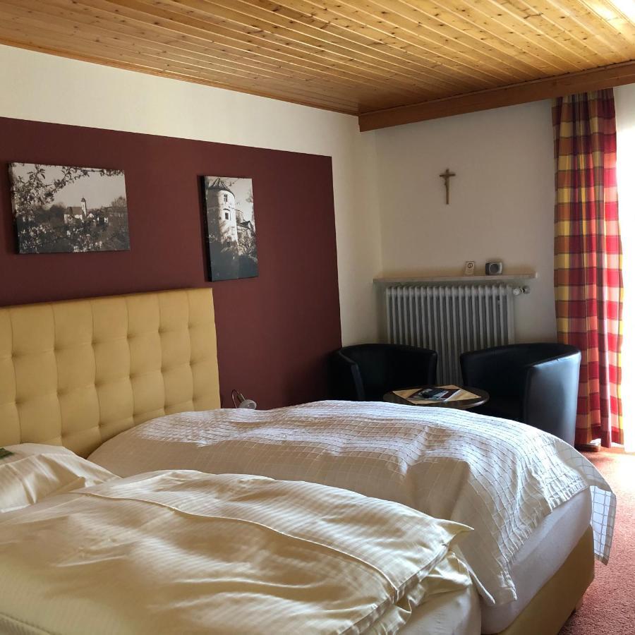Landgasthof Fischer Veri Mitterfels Bagian luar foto